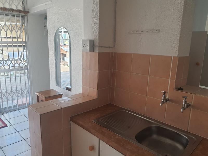 To Let 1 Bedroom Property for Rent in Sarepta Western Cape